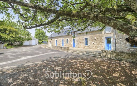 豪宅  Theix, Morbihan