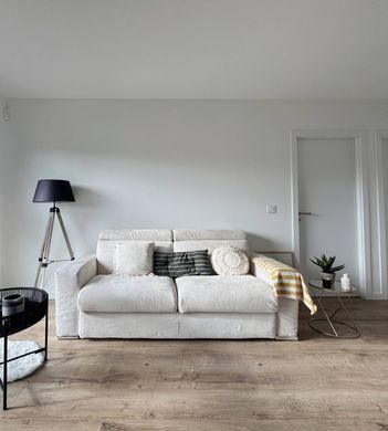 Apartment / Etagenwohnung in Chambéry, Savoy