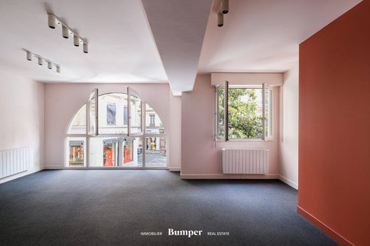 Office in Lyon, Rhône