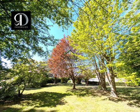 Luxury home in La Gorgue, North