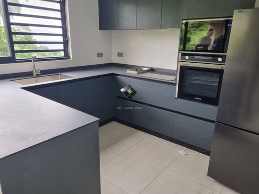 Элитный дом, Faa'a, Îles du Vent