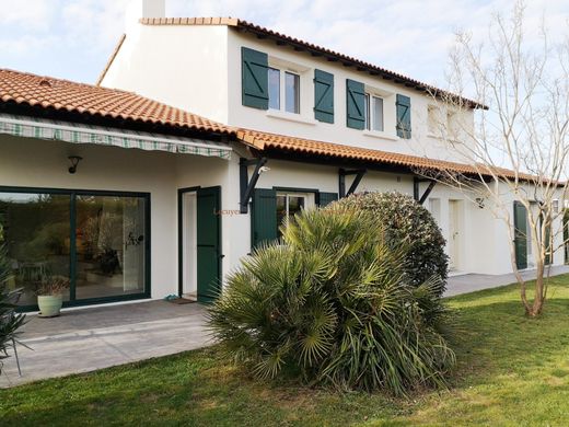 Luxus-Haus in Rezé, Loire-Atlantique