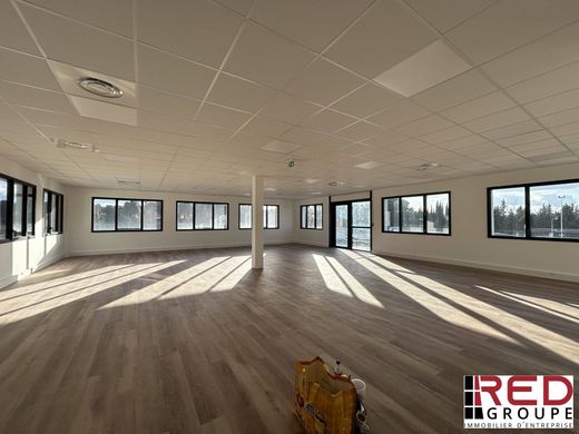 Office in Éguilles, Bouches-du-Rhône