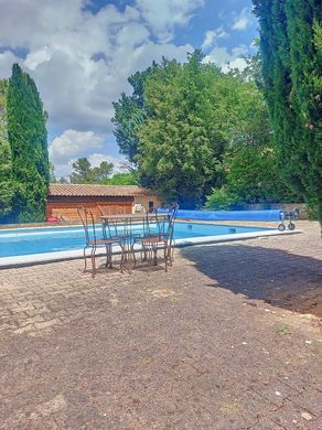 Luxury home in Brignoles, Var