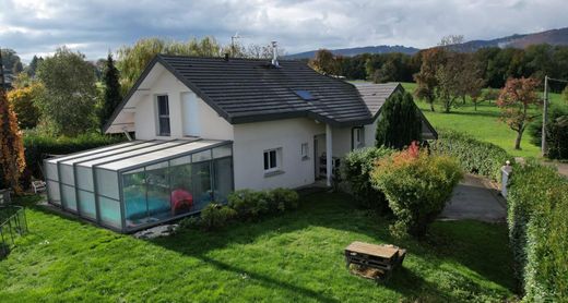 Luxe woning in Pers-Jussy, Haute-Savoie