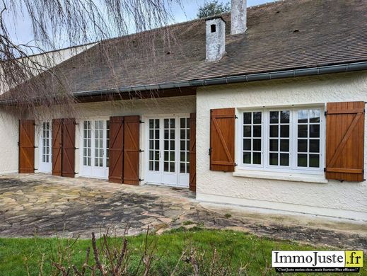 Montfort-l'Amaury, Yvelinesの高級住宅