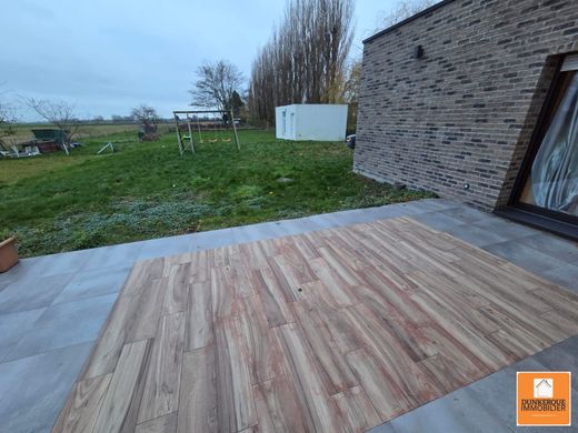 Πολυτελή κατοικία σε Téteghem, North