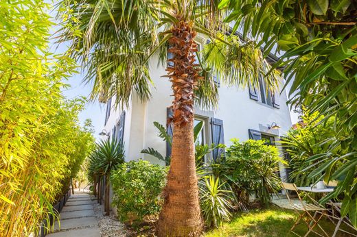 Casa di lusso a Anglet, Pirenei atlantici