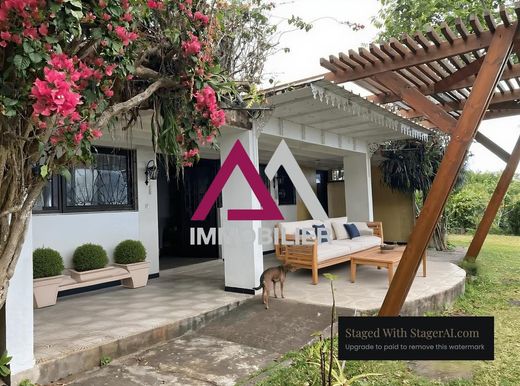 منزل ﻓﻲ Saint-Denis, Réunion