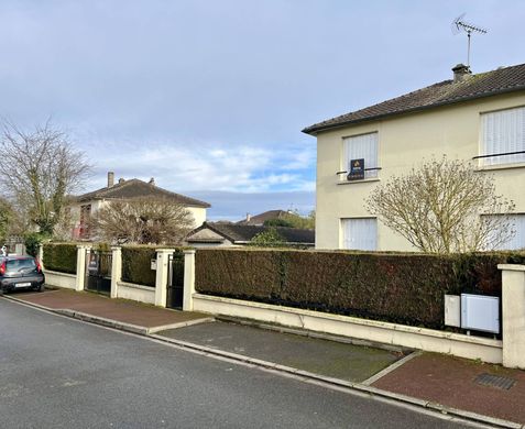 Fontenay-le-Fleury, Yvelinesの高級住宅