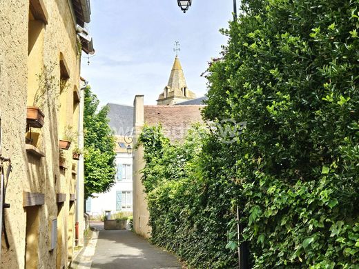 Casa de lujo en Le Mesnil-le-Roi, Yvelines