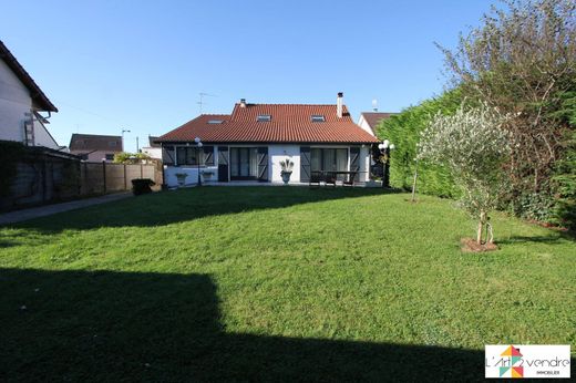 Ozoir-la-Ferrière, Seine-et-Marneの高級住宅