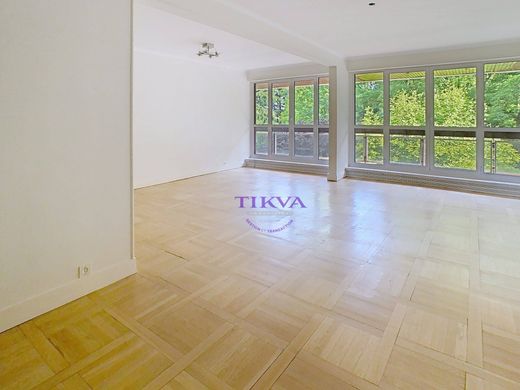Apartment in Saint-Cloud, Hauts-de-Seine