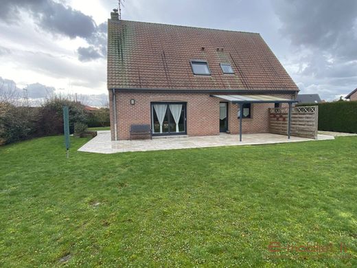 Maison de luxe à Mérignies, Nord