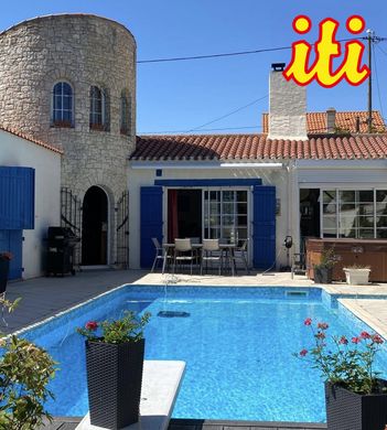 Luxury home in Les Sables-d'Olonne, Vendée