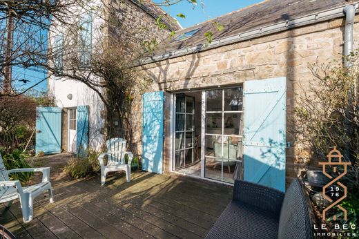 Luxury home in Carnac, Morbihan