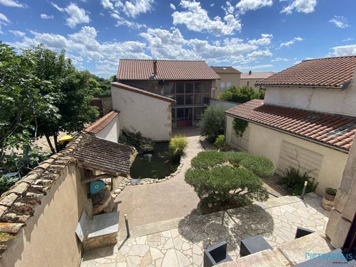 豪宅  Quincieux, Rhône