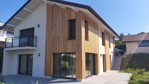 Luxury home in Annecy, Haute-Savoie