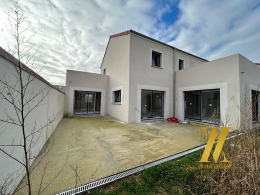 Luxe woning in Witry-lès-Reims, Marne