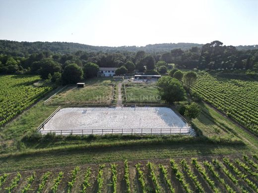 Casa de luxo - Les Arcs, Var