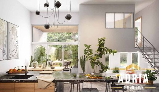 Apartment / Etagenwohnung in Marseille, Bouches-du-Rhône