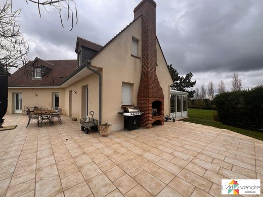 Luxury home in Montmartin, Oise