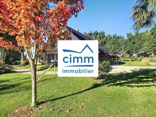 ‏בתי יוקרה ב  Saint-Germain-des-Prés, Loiret