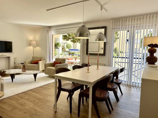 Apartment in Vannes, Morbihan