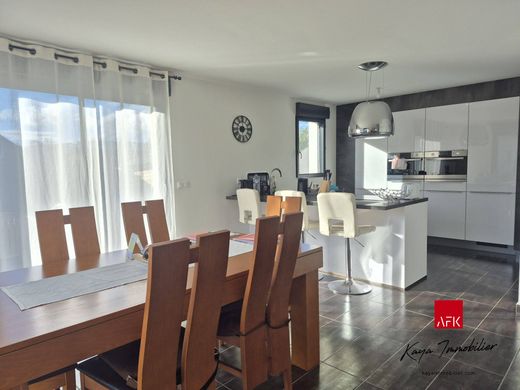 Luxury home in Contamine-sur-Arve, Haute-Savoie