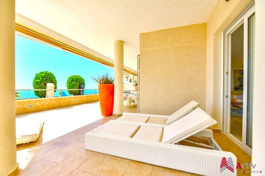 Apartment / Etagenwohnung in Altea, Alicante