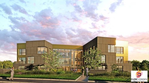 Office in Saint-Martin-du-Vivier, Seine-Maritime