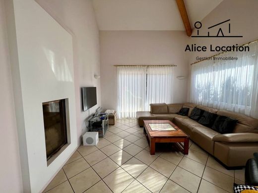 Luxury home in Publier, Haute-Savoie
