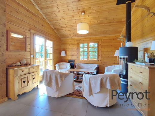 Casa di lusso a Bolquère, Pirenei Orientali