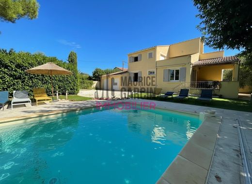 Luxury home in Le Thor, Vaucluse