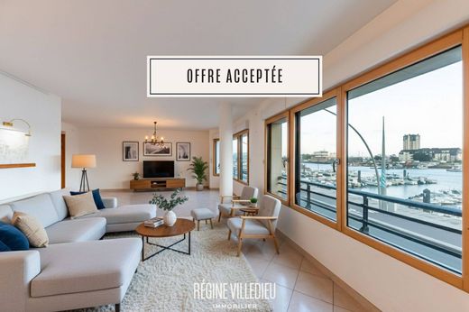 ﺷﻘﺔ ﻓﻲ Cherbourg-Octeville, Manche