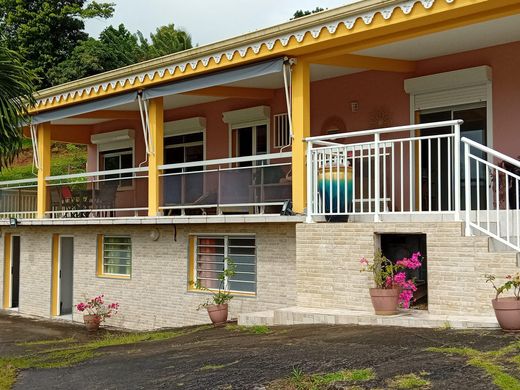 Luxus-Haus in Le Gros-Morne, Martinique
