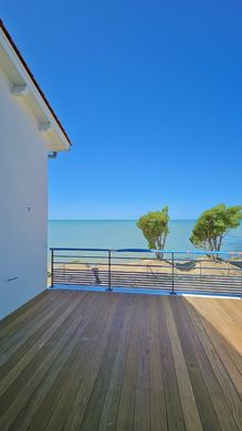 Apartment in Angoulins, Charente-Maritime