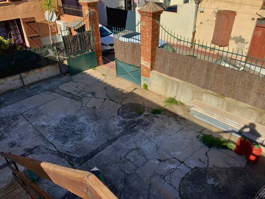Жилой комплекс, Portvendres, Pyrénées-Orientales