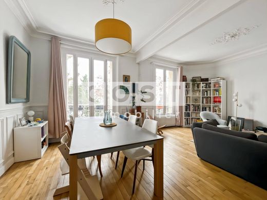 套间/公寓  Asnières-sur-Seine, Hauts-de-Seine