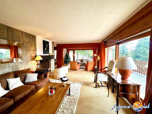 Luxury home in Font-Romeu-Odeillo-Via, Pyrénées-Orientales