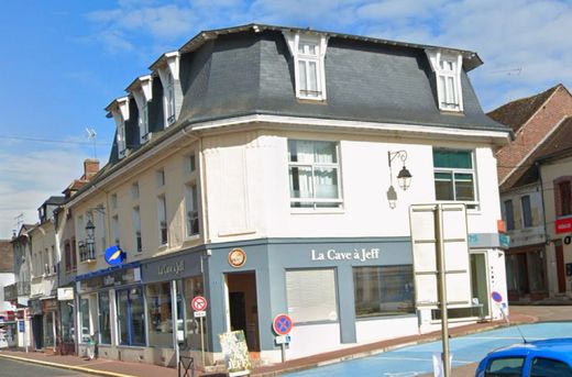 Residential complexes in Courtenay, Loiret