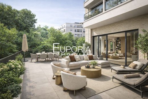 Appartamento a Suresnes, Hauts-de-Seine