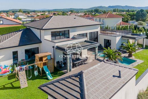 Элитный дом, Satolas-et-Bonce, Isère