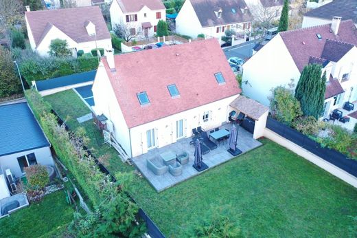Luxury home in Villecresnes, Val-de-Marne