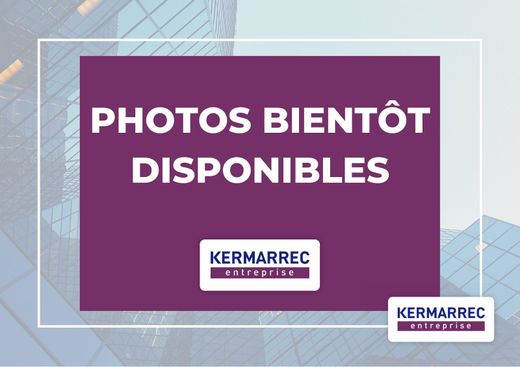 Biuro w Acigné, Ille-et-Vilaine