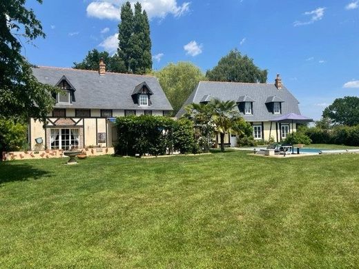 Maison de luxe à Bernay, Eure