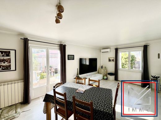 Luxus-Haus in Six-Fours-les-Plages, Var