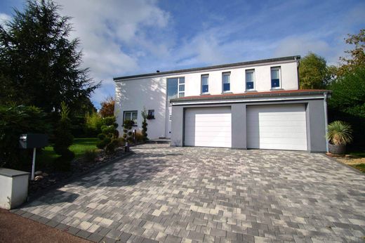 Casa di lusso a Ugny, Meurthe et Moselle