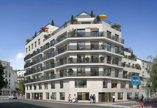 Apartment / Etagenwohnung in Issy-les-Moulineaux, Hauts-de-Seine