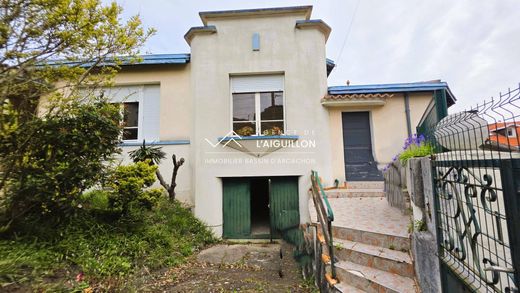 Luxury home in Arcachon, Gironde